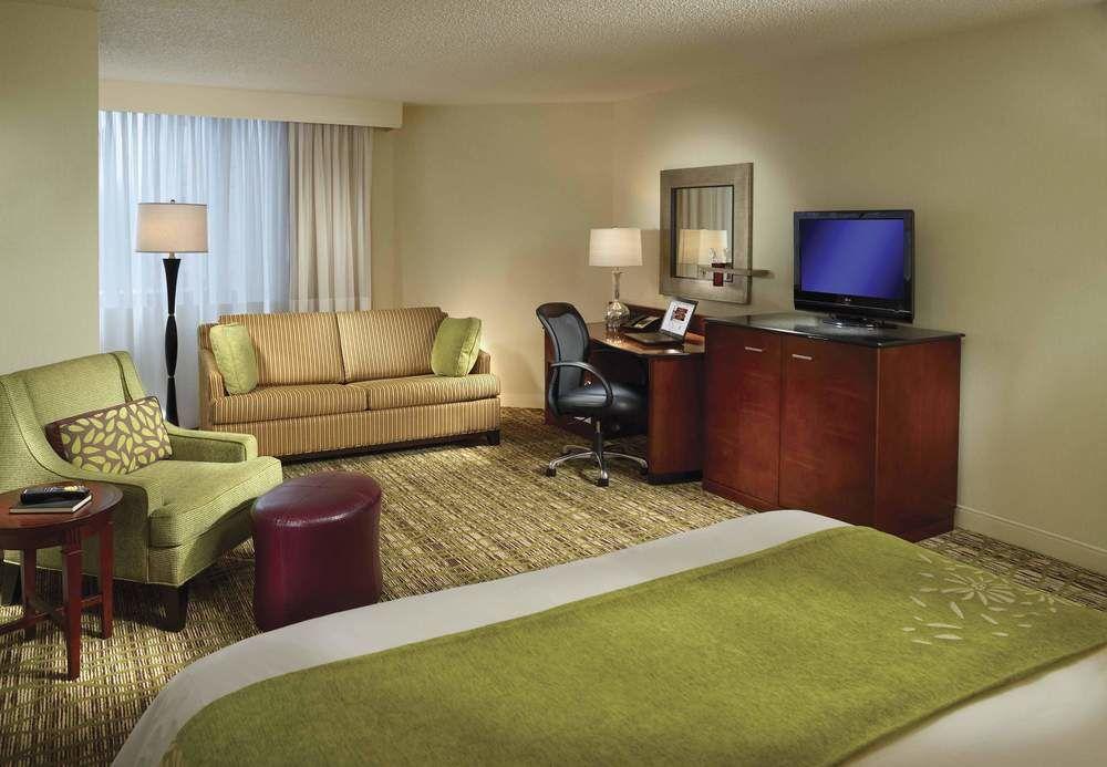 Marriott St. Louis West Hotel Chesterfield Court House Buitenkant foto