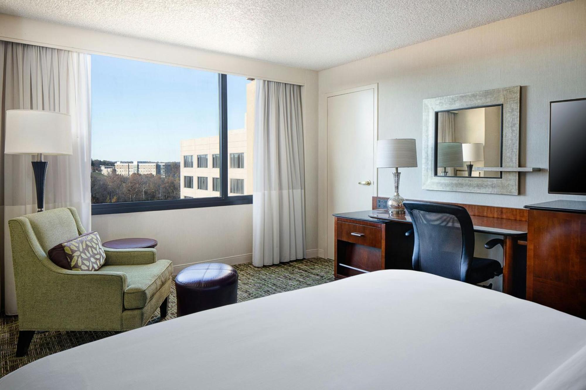 Marriott St. Louis West Hotel Chesterfield Court House Buitenkant foto